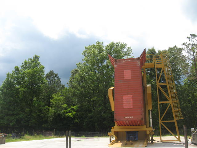 container-loader-2.JPG